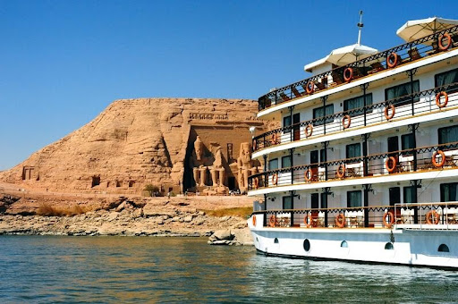 Cruise the Nile in Egypt