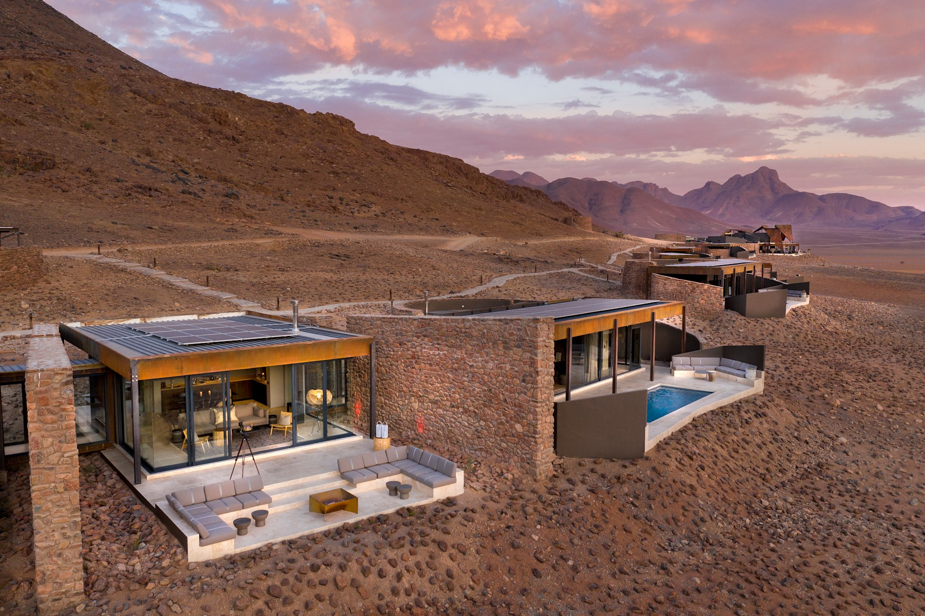 Luxury Travel & Eco Lodges